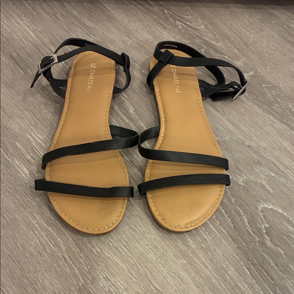Le Chateau Tan and Black Sandals 6.5